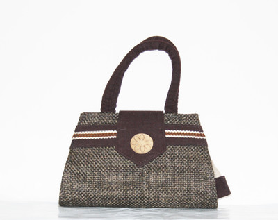 

Mcnt Hand-held Bag(Brown)