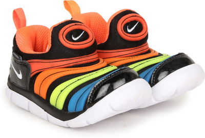 nike boys slip on sneakers