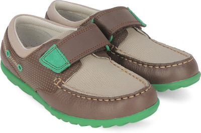 

Clarks Boys Velcro Moccasins(Brown, Brown multi