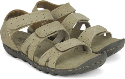 

Woodland Men KHAKI Casual