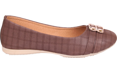 

DICY Women Brown Bellies