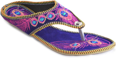 

Myra Women Magenta Flats