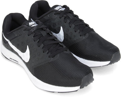 Nike WMNS NIKE DOWNSHIFTER 7 Running Shoes For Men(Black)