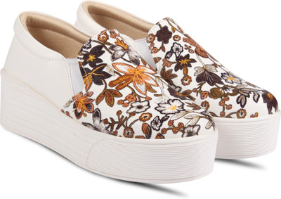 

Anand Archies Sneakers For Women(Brown