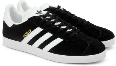 

ADIDAS ORIGINALS GAZELLE Sneakers For Men(Black, Cblack/white/goldmt