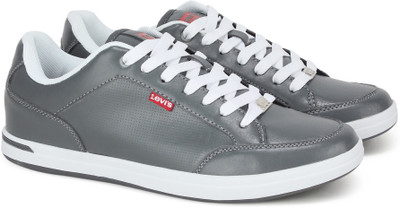 

Levi's AART CORE PU Sneakers For Men(Grey, Regular grey