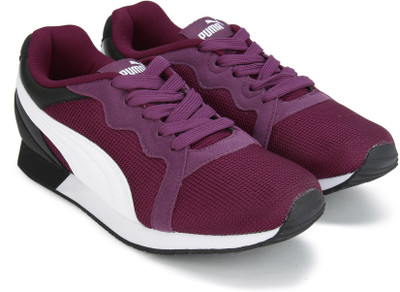 

Puma Pacer Wn's Sneakers For Women(Multicolor, Dark purple-black
