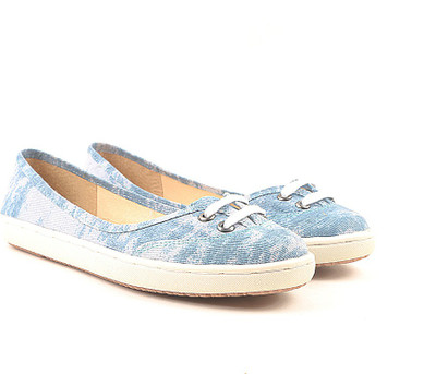 

Miss CL By Carlton London CLL-3684 Casual Shoes For Women(Blue, Denim