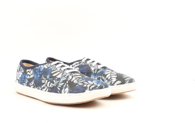 

Miss CL By Carlton London CLL-3690 Casual Shoes For Women, Mltprint