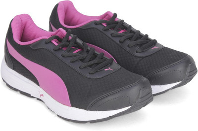 

Puma Reef Wns DP Running Shoes For Women(Black, Puma black-rose violet
