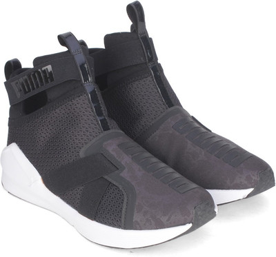 

Puma Fierce Strap Wn s Training & Gym Shoes For Women(Black, Puma black-puma white