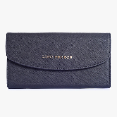 

Lino Perros Black Clutch