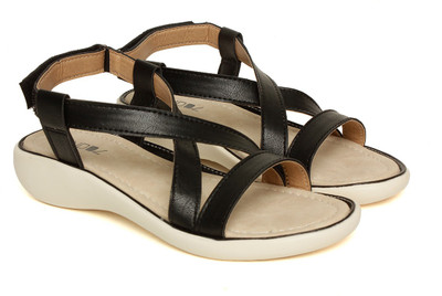 

Vendoz Women Black Flats