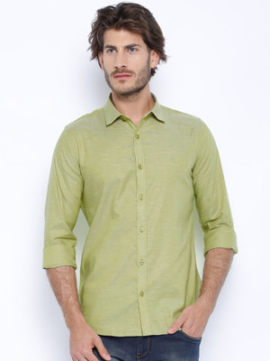 

United Colors of Benetton. Men's Solid Casual Gold Shirt, 16p5lv15q5y8i