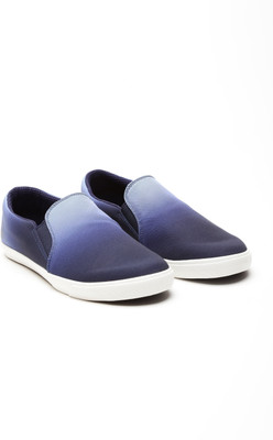 

United Colors of Benetton Slip On Sneakers For Men(Blue