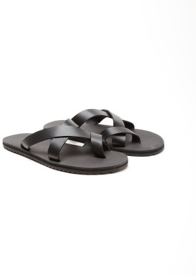 Benetton slippers sale myntra