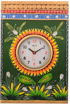 eCraftIndia Analog 30 cm X 20 cm Wall Clock(Green, With Glass, Standard)