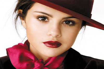 

selena gomez poster3 Paper Print(18 inch X 12 inch, Rolled)