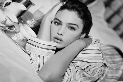 

monica bellucci poster28 Paper Print(18 inch X 12 inch, Rolled)