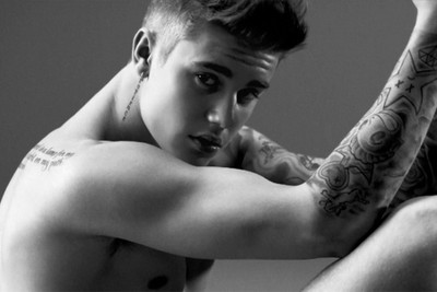 

JASTIN BIBER9 Paper Print(18 inch X 12 inch, Rolled)