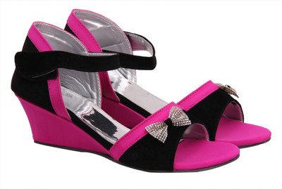 

STYLEBEACH Women Pink Wedges