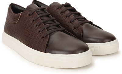 

Jealous 21 Laceup For Women(Brown