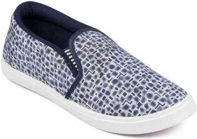 Prestige Slip On Sneakers For Men(White, Blue)