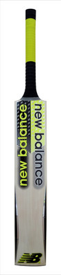 

New Balance DC-580 English Willow Cricket Bat(Short Handle, 1.100-1.150 kg)