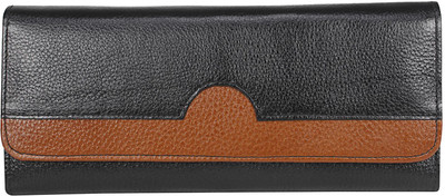 

Paras Casual Black Clutch