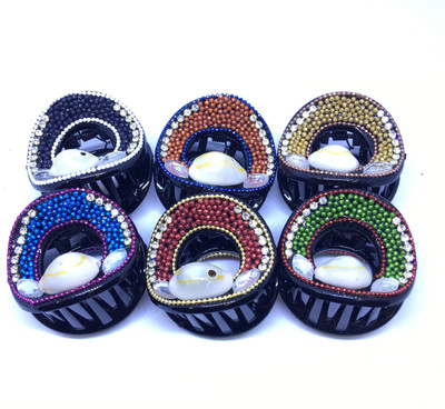 

M K Designs Trendy Hair Clutcher Hair Claw(Multicolor)