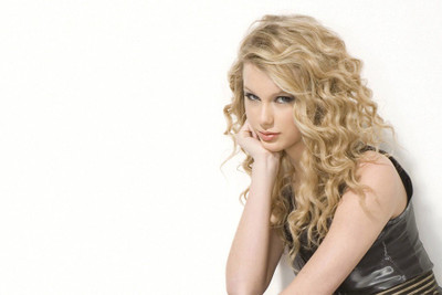 

taylor swift poster7 Poster Paper Print(18 inch X 12 inch, Rolled)