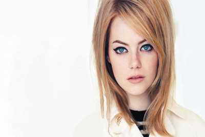 

emma stone poster16 Paper Print(18 inch X 12 inch, Rolled)