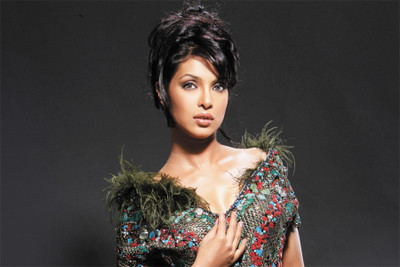 

Priyanka-Chopra poster8. Poster Paper Print(18 inch X 12 inch, Rolled)