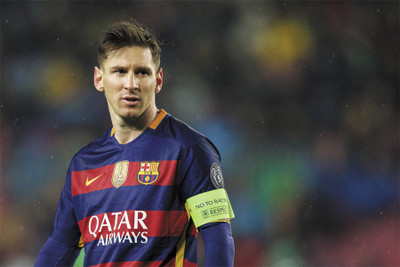 

Lionel-Messi poster18 Poster Paper Print(18 inch X 12 inch, Rolled)