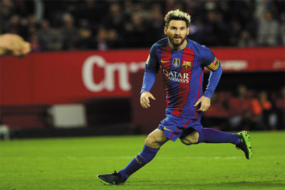 

Lionel-Messi poster15 Poster Paper Print(18 inch X 12 inch, Rolled)