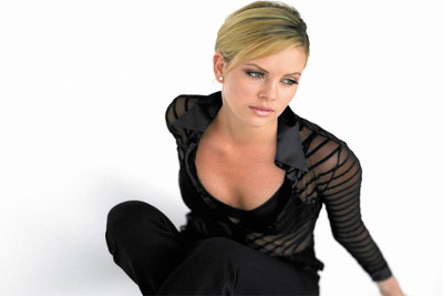 

charlize-theron poster8 Poster Paper Print(18 inch X 12 inch, Rolled)