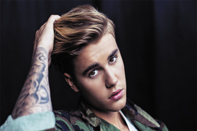 

justin-biber poster28 Paper Print(18 inch X 12 inch, Rolled)