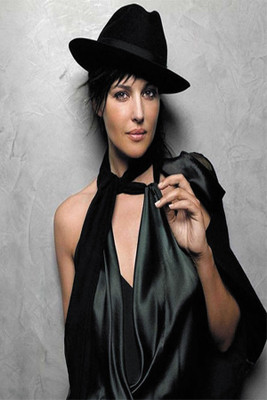 

Monica-Bellucci poster8 Poster Paper Print(18 inch X 12 inch, Rolled)