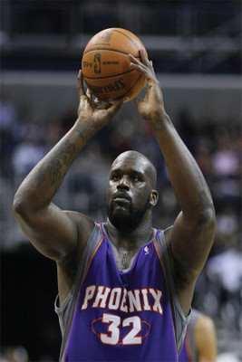 

Shaq_free_throw. Poster Paper Print(18 inch X 12 inch, Rolled)