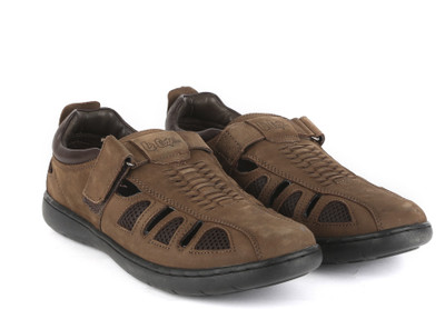 

Lee Cooper Men BROWN Casual