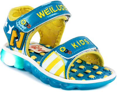 

N Five Boys & Girls Velcro Strappy Sandals(Green