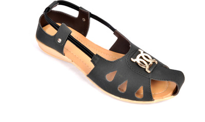 

Fashbeat Women Black Flats