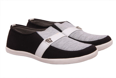 

Fashbeat Canvas Shoes For Men(Black