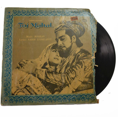 

Artlivo VINTAGE Gramophone Record - Taj Mahal (With Cover) Decorative Showpiece - 1 cm(Plastic, Multicolor)