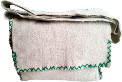 

SOIL Women Casual Beige Wool Sling Bag
