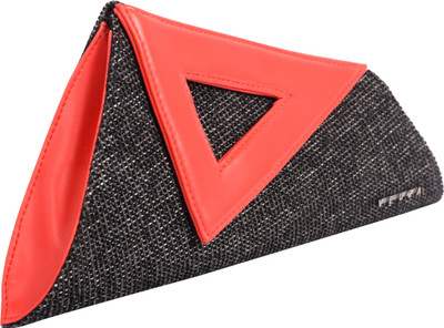 

Veuza Women Casual Black Leatherette Clutch