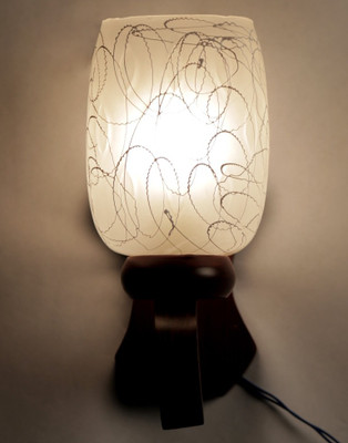 

Arus Wallchiere Wall Lamp