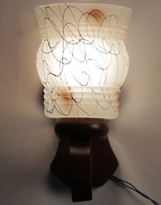 

Arus Wallchiere Wall Lamp