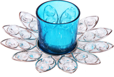 

Creativity Centre Diwali Auspicious Silver N Yellow Diya Set With Tealight Silver Plated Tealight Holder Set(Multicolor, Pack of 3)