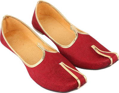 

DFR Red Designer Mojaris For Men(Red, 381red